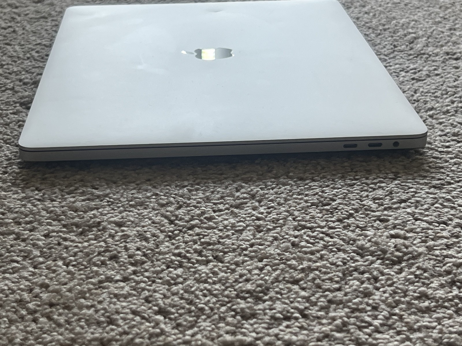 Apple Macbook Pro 16″ 2019 A2141, I7-9750H@2.60GHz 16GB/512G Pro 5300M MVVL2LL/A