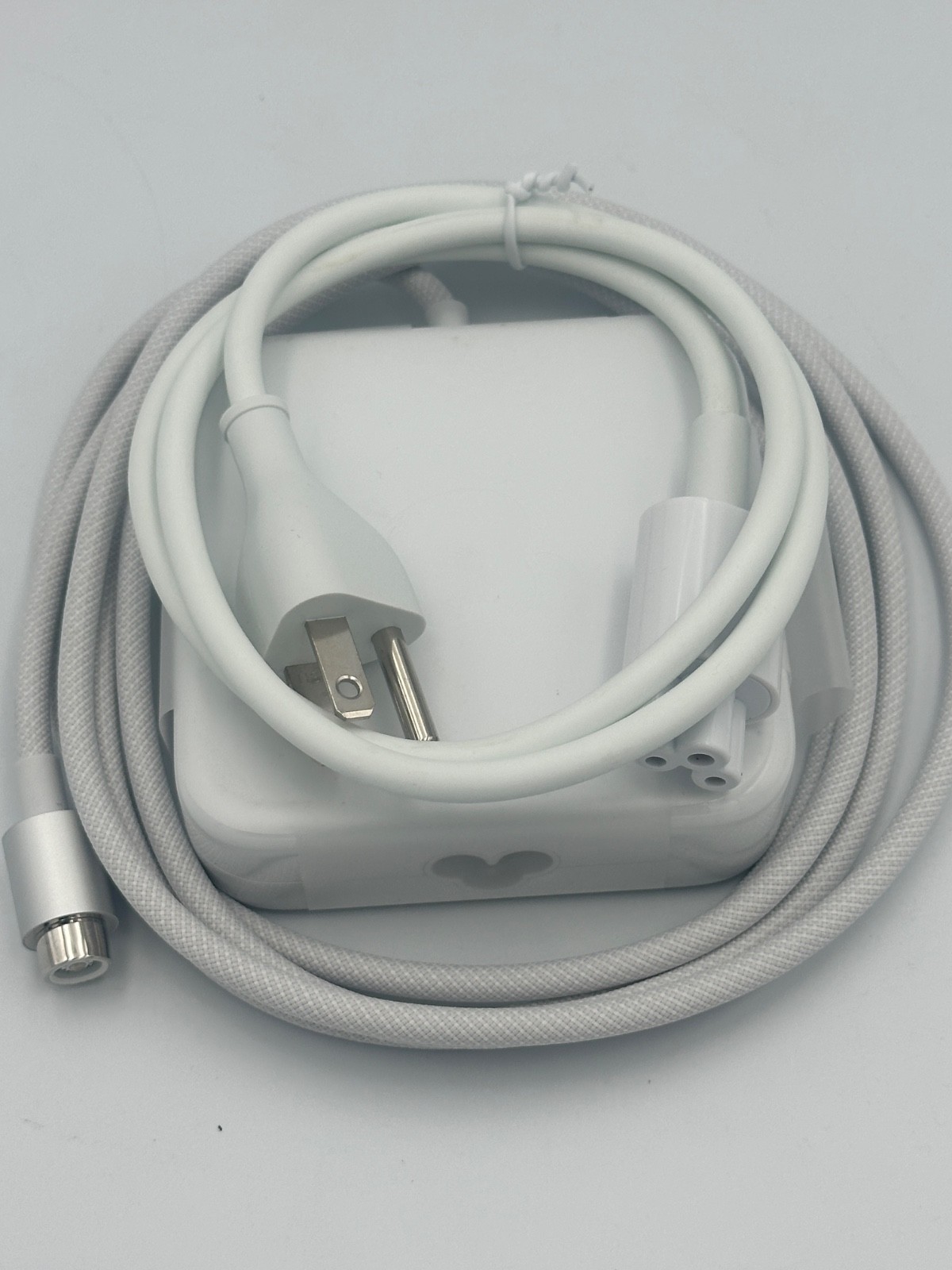 Genuine Apple iMac 24″ M1 143W Power Adapter Silver A2290