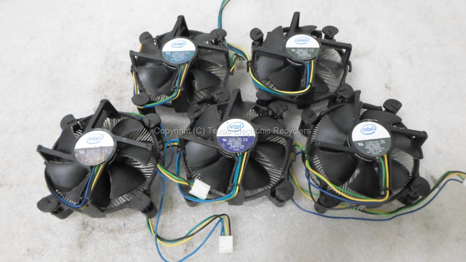 LOT OF 5 – Intel E33681-001 DC12V 0.20A Socket 775 CPU Heatsink & Cooling Fan