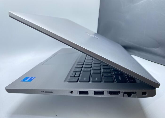 Dell Latitude 5420 14″ Intel Core i5-1145G7 16GB RAM 256GB SSD