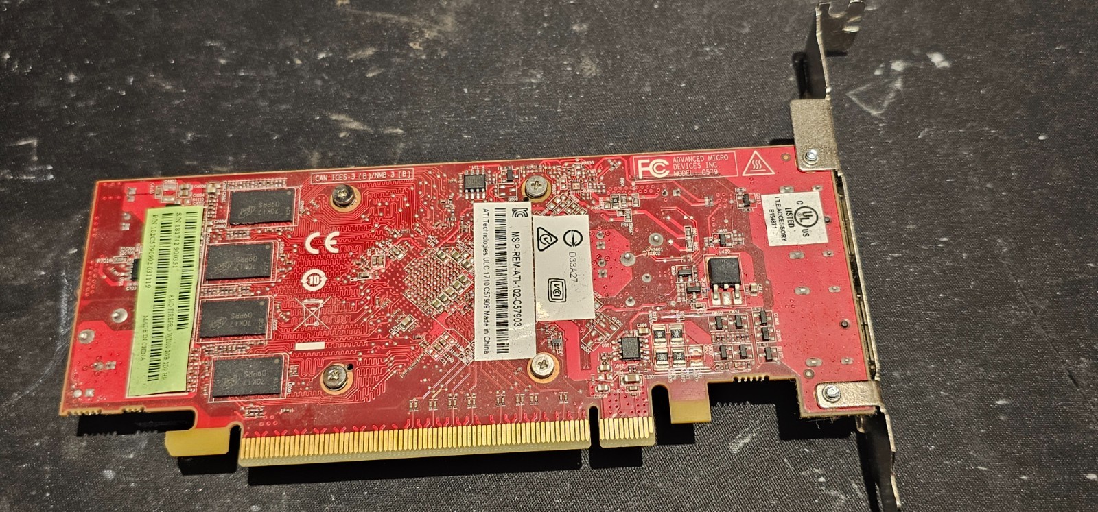 AMD FIREPRO W2100 2GB GDDR3 PCIE 16X 2X DISPLAYPORT Video Card