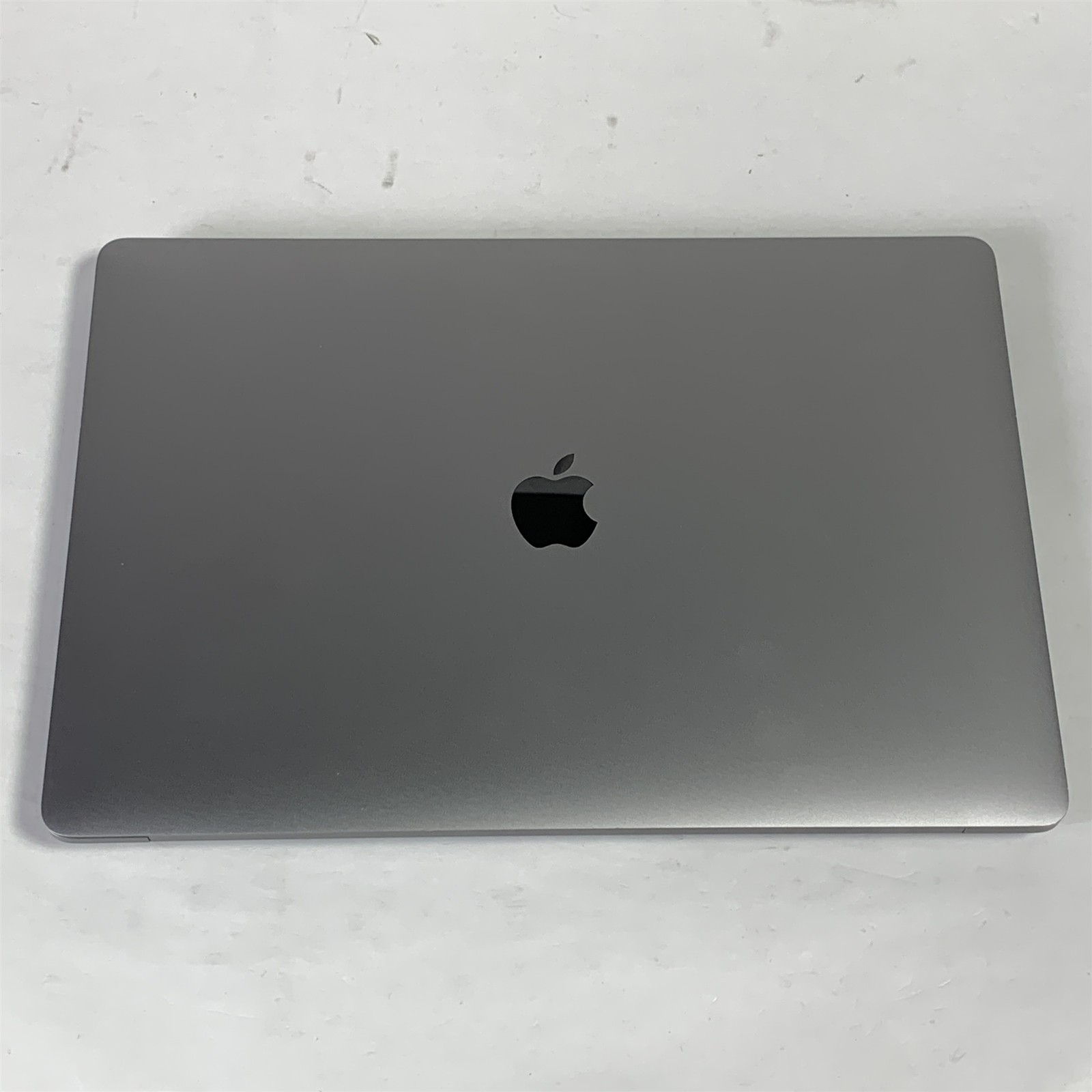Apple MacBook Pro A1990 15″ 2019 Laptop Oct Core i9-9980HK 2.4GHz 16GB 500GB SSD