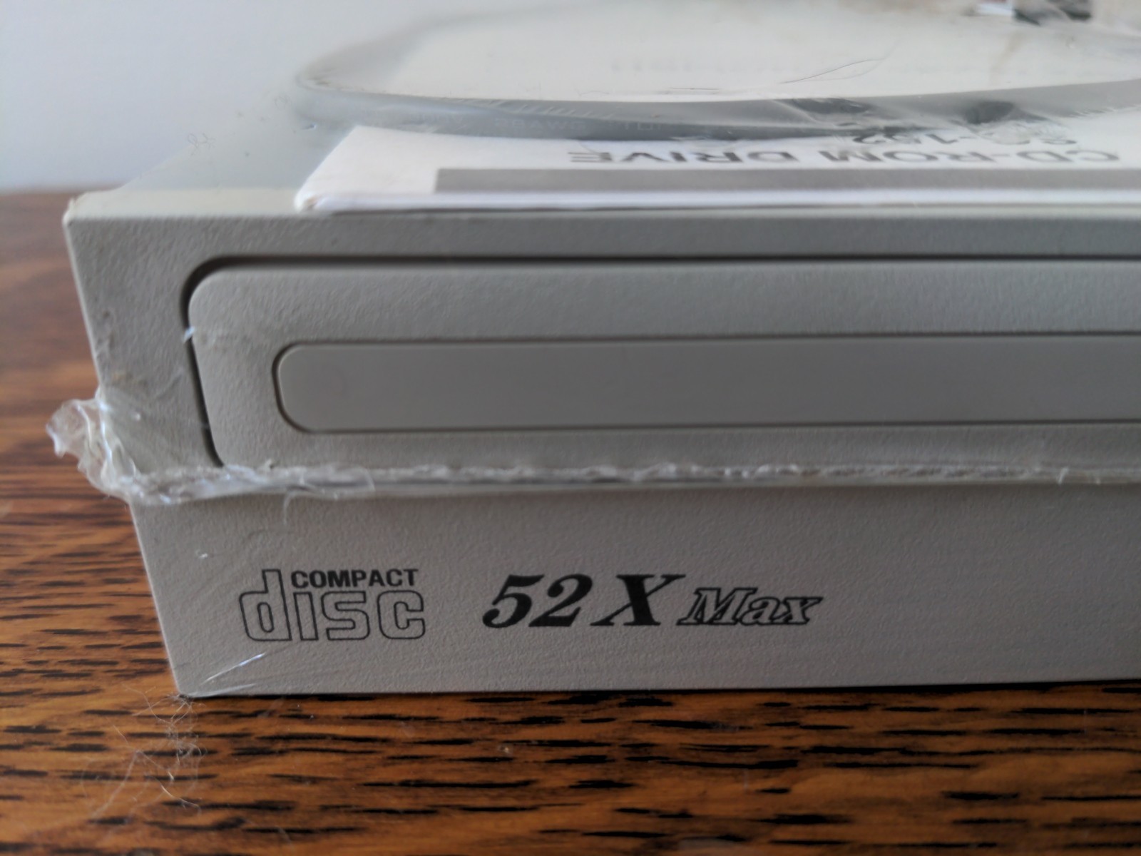 Samsung SC-152 52X Max CD-ROM E-IDE Drive – Vintage 2001 Optical Drive NIP