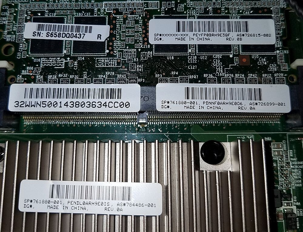 761880-001 726899-001 HPE SMART ARRAY P840/4GB 12GB 2-PORT SAS CONTROLLER Used