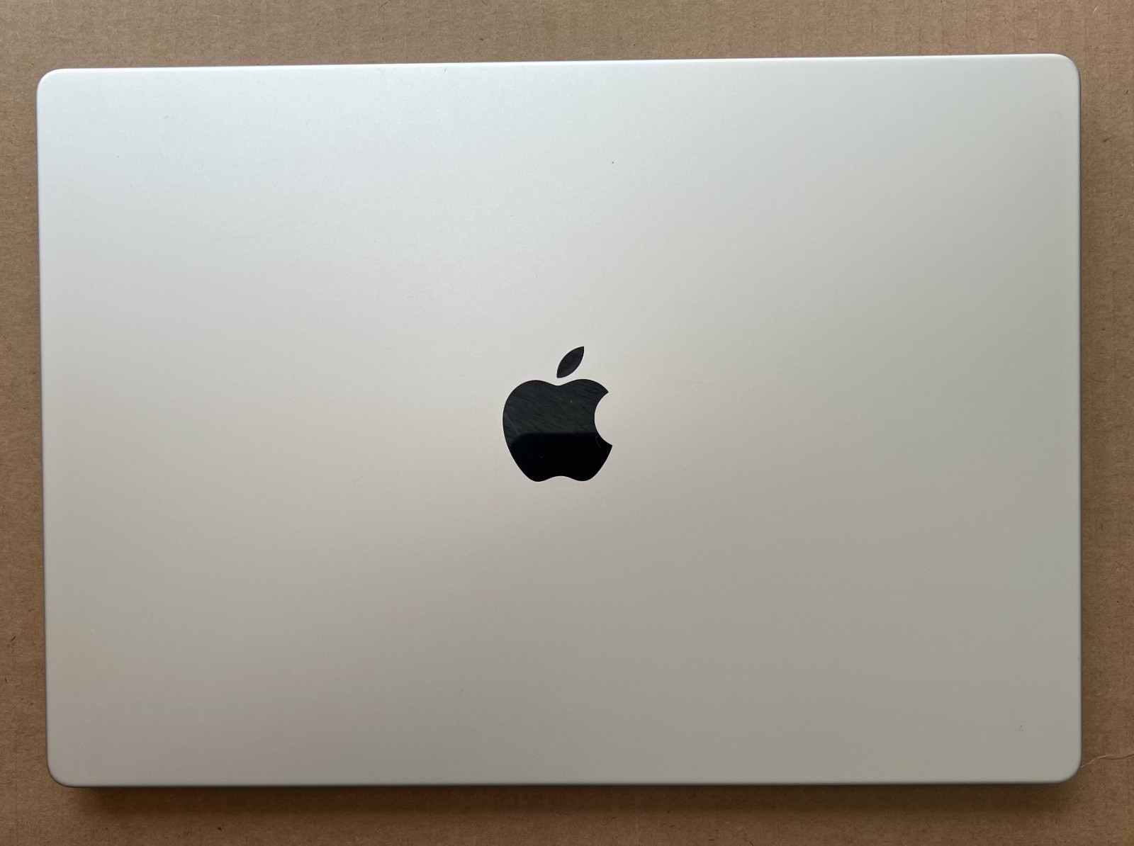 Apple MacBook Pro M1 Pro 10-Core 16.2 Inch 32GB RAM 1TB SSD Silver A2485