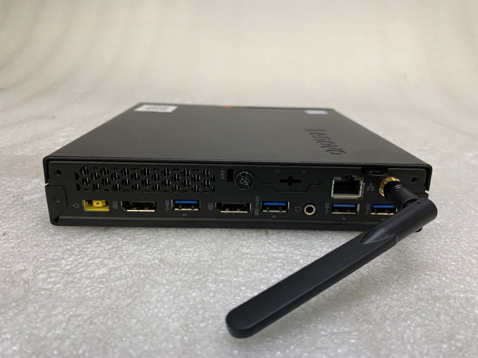 Lenovo ThinkCentre M700 Core i5-6400T 2.2GHz 8GB RAM NO HDD NO OS Good