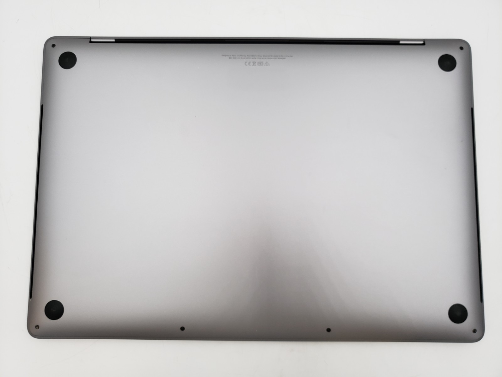 Apple MacBook 16″ 2019 2.60GHz 16GB Ram 512GB SSD macOS Tahoe 26.5