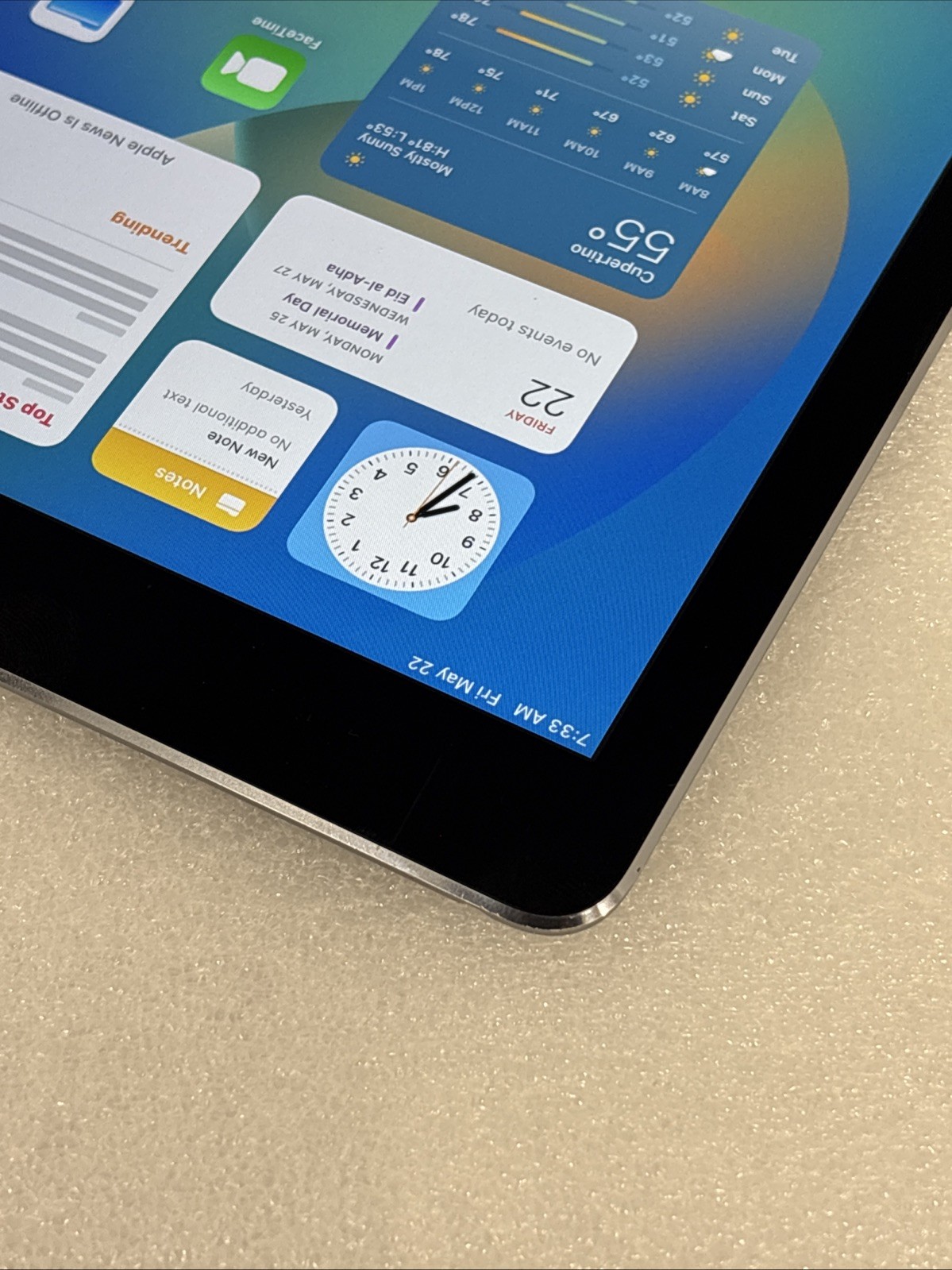 Apple iPad Pro 1st Gen. A1673, 32GB, Wi-Fi, 9.7″ – Space Gray