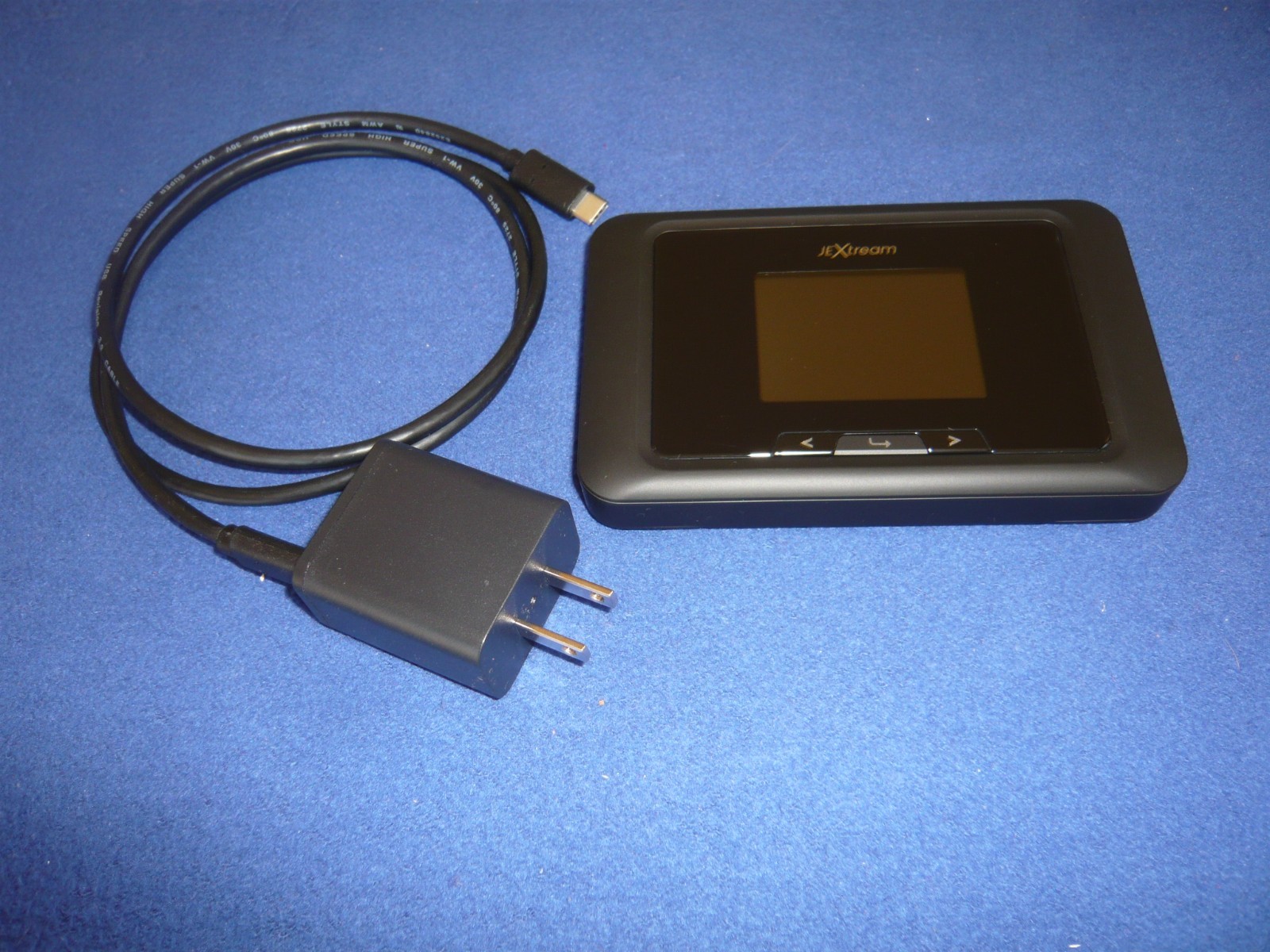 Franklin JEXtream RG2100 T-Mobile 5G Wi-Fi 6 Mobile Hotspot Router USED A+ grade