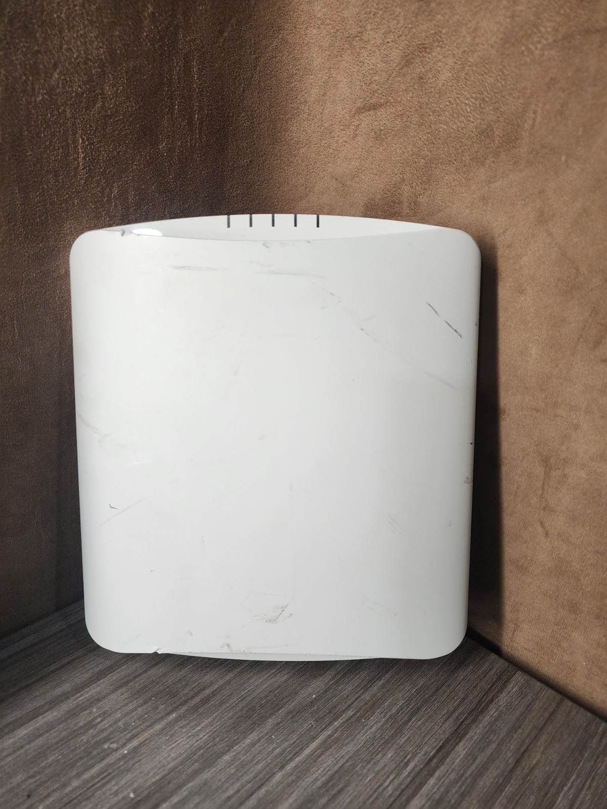 Access Networks A750 (Ruckus R750) Wi-Fi 6 Indoor Access Point – ANU-A750-US00