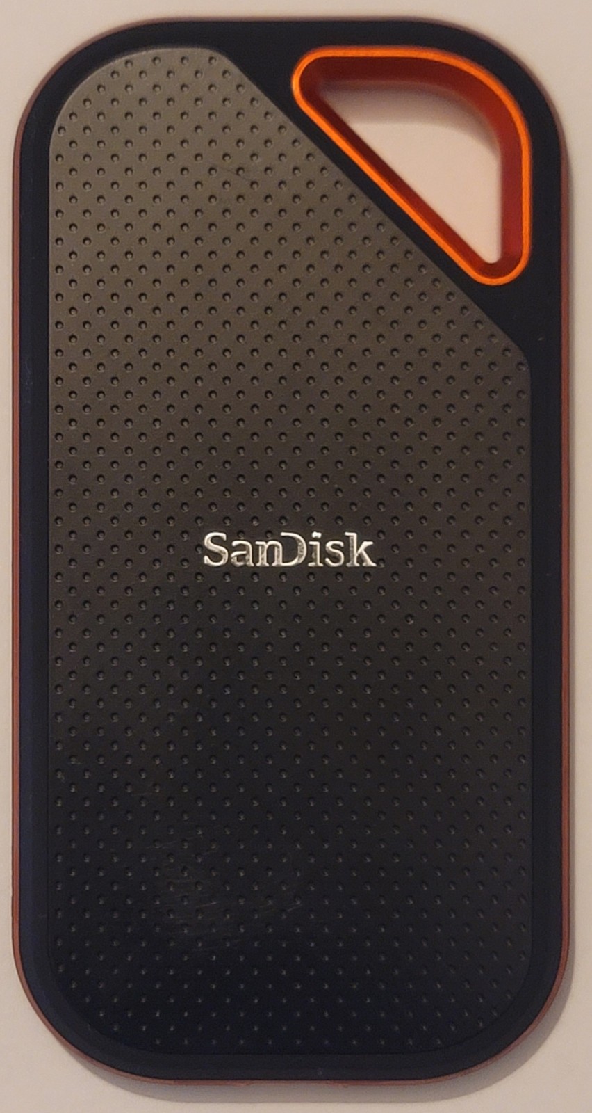 SanDisk Extreme PRO V2 4TB USB-C Portable External SSD (SDSSDE81-4T00-G25)