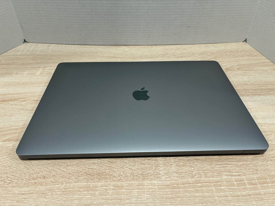Apple MacBook Pro 16″ 2019 A2141 i7 2.6GHz 16GB 512GB Tahoe 2025 Gray + Warranty