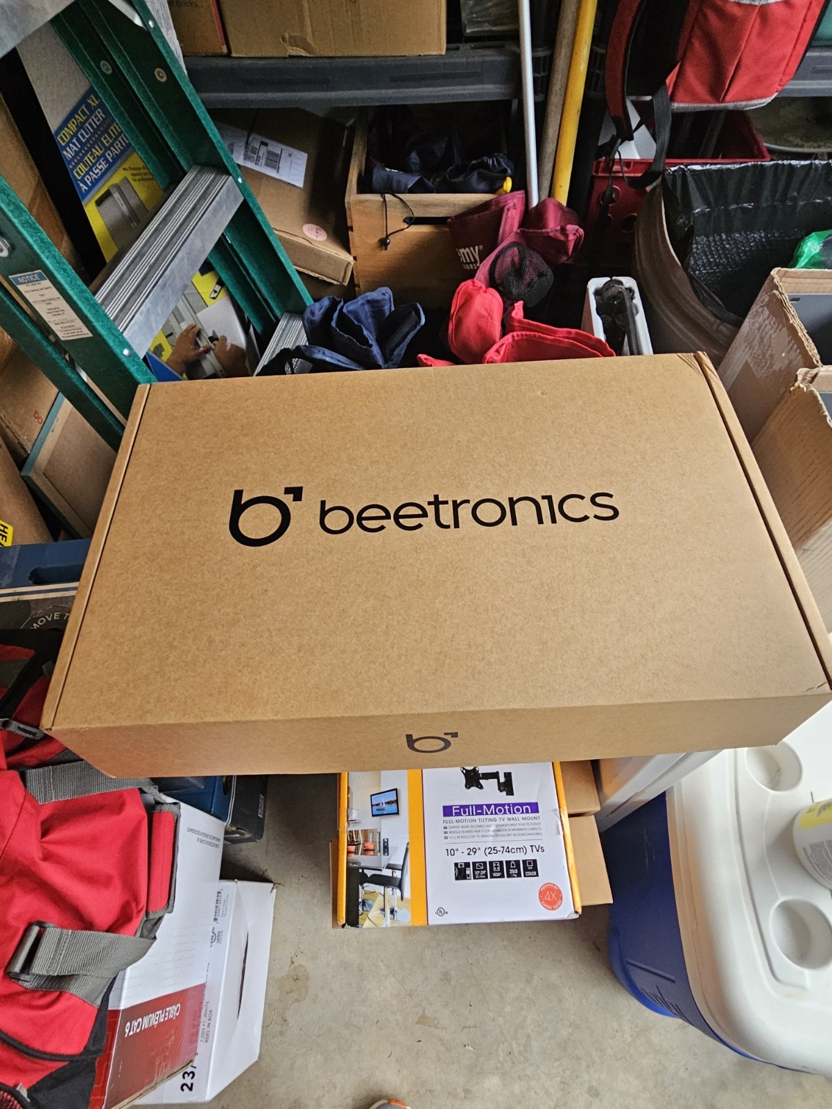 Beetronics 15″ Professional-Grade IPS Monitor 12HD5W, Full HD, Digital Signage