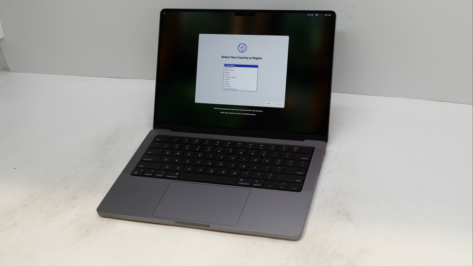 Apple MacBook Pro 14 M1 Max 10-Core 32GB 512GB Gray 2021 – Used Excellent