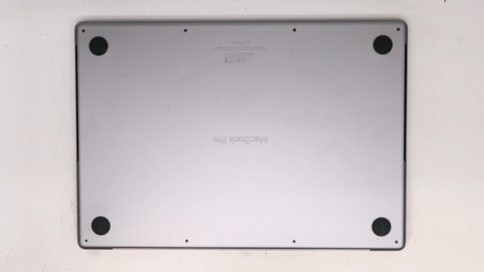 Apple Macbook Pro 16″ M1 Max 10-Core 64GB 1TB – Fair