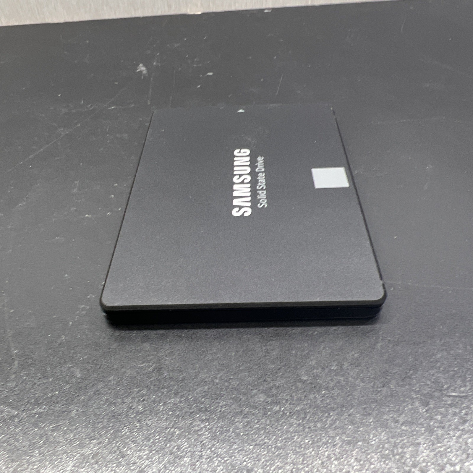 Open Box (0 powered on hours) Samsung 870 EVO 8TB SSD MZ-77E8T0 2.5″ SATAIII