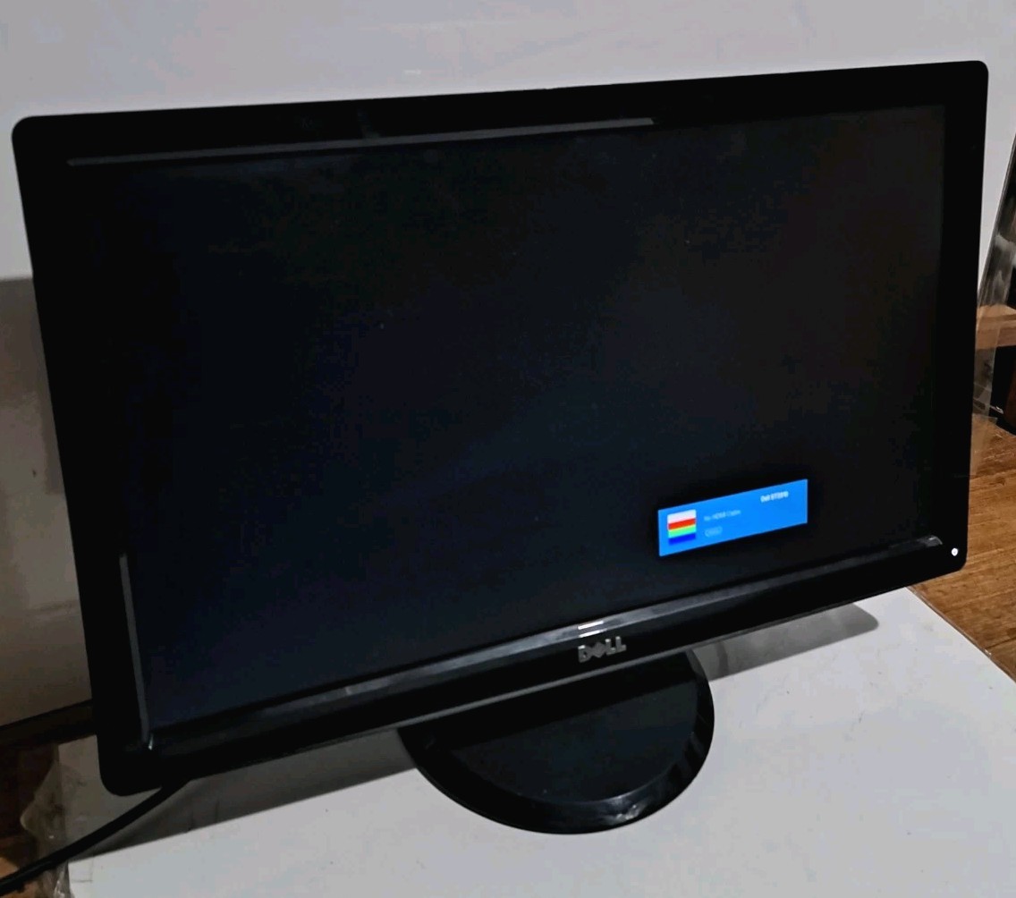 Dell 23″ Widescreen HD 1080p Computer Monitor HDMI Gaming Home Office PC ST2310f