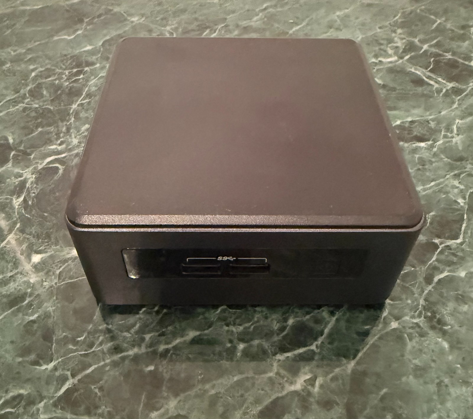 Intel Mini PC – NUC7i5DNHE – 8GB – 256GB SSD – Win11 Pro – W/ AC Power Cord