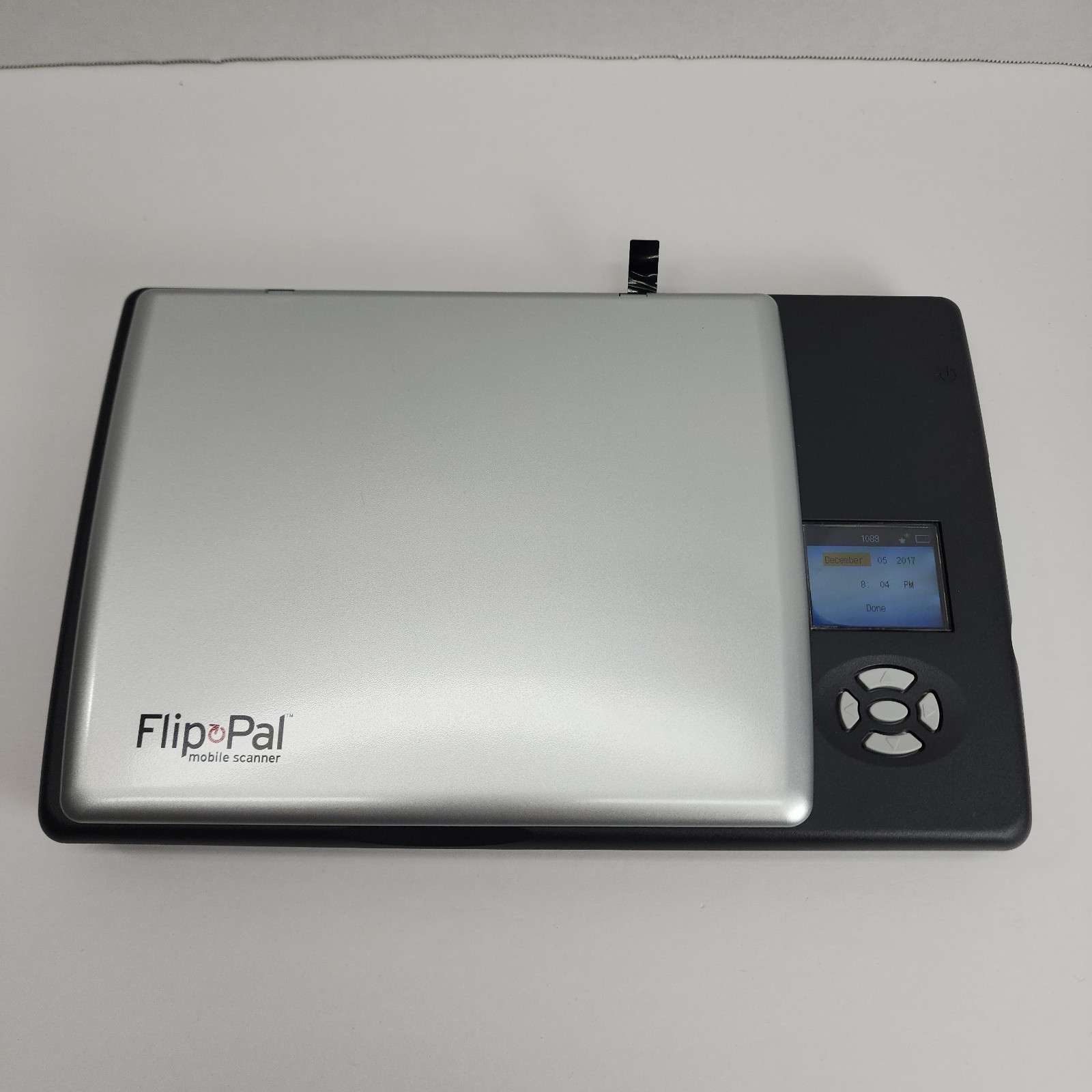 Flip Pal 100C Mobile Scanner w/ 2GB SD Memory Card & Travel Case – TESTED