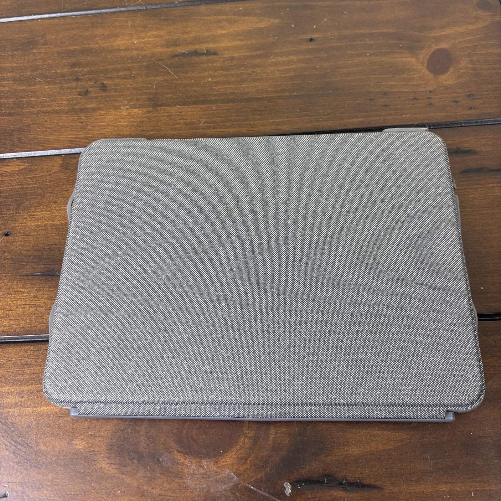 Logi Keyboard Folio Case For Apple IPad Gray Fabric W/ Trackpad Stand Cover