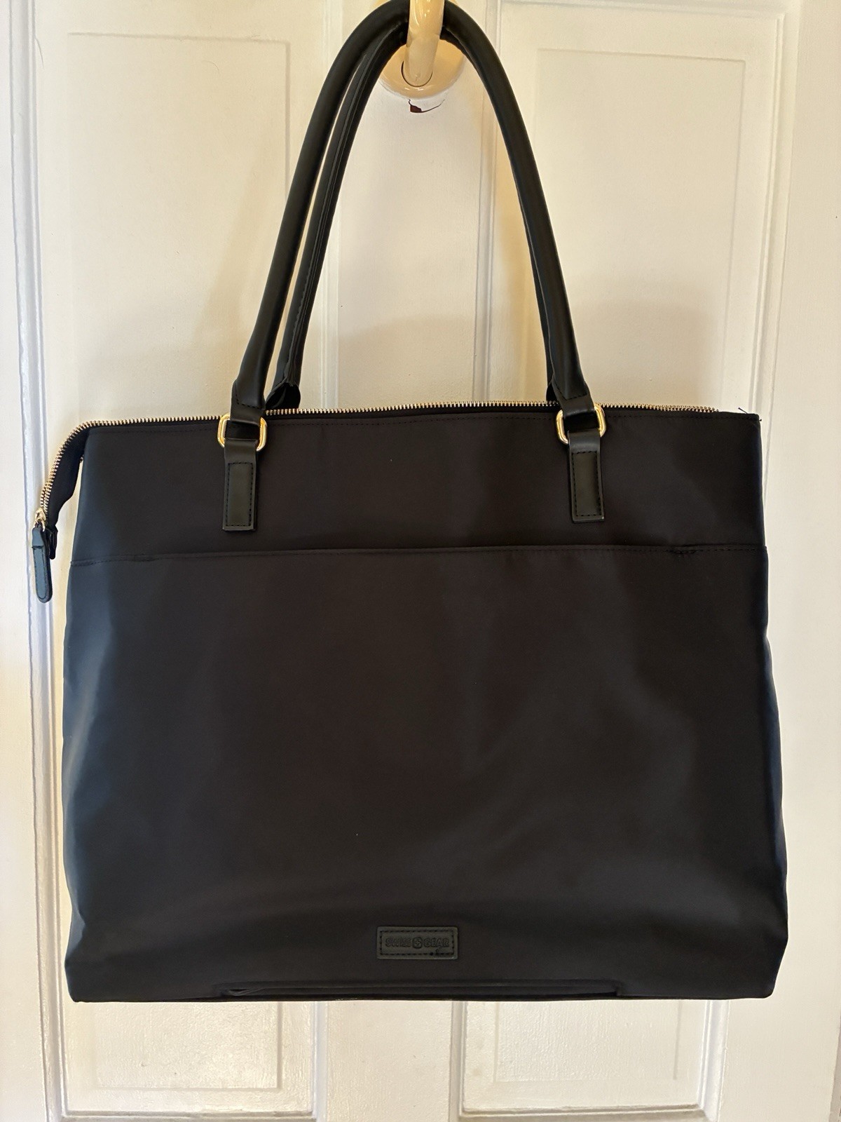 Wenger SwissGear Ana 16″ Black Polyester Laptop Tote, Padded, Water-Resistant