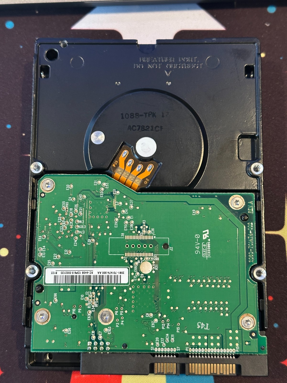 Western Digital – 750GB 7.2K SATA 3.5″ HDD – Mfr. # WD7500AAKS (Only 4960 Hours)