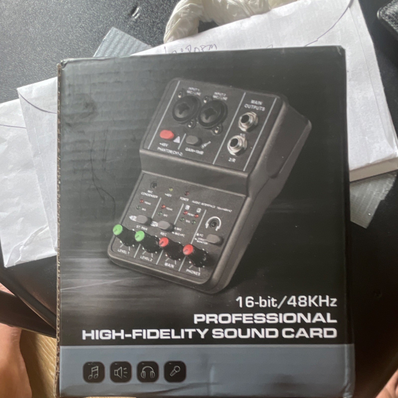 16-bit/48kHz External USB Audio Interface, 2-Channel, 6.35mm/3.5mm I/O