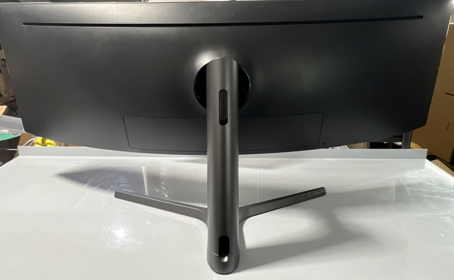 Samsung Odyssey C49RG90SSN 49″ DQHD 120Hz Curved Monitor – For Parts