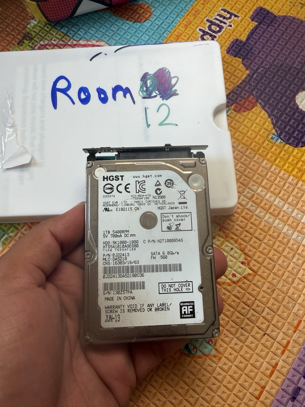 HGST Travelstar 1TB, Internal, 5400 RPM, 2.5 inch (HTS541010A9E680) Hard Drive