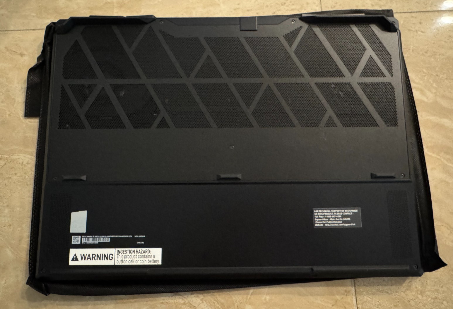 MSI Stealth 18 in GeForce RTX 5090 GPU Core Ultra 9 275HX 64GB RAM 2TB SSD W11