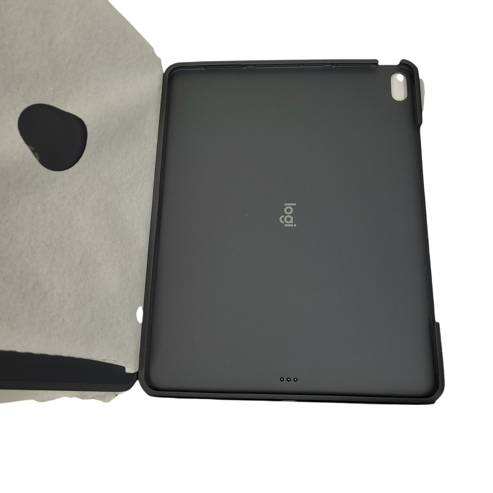 Logitech Combo Touch iPad Air 13 Inch Keyboard Case M2 (2024) Gray New Open Box