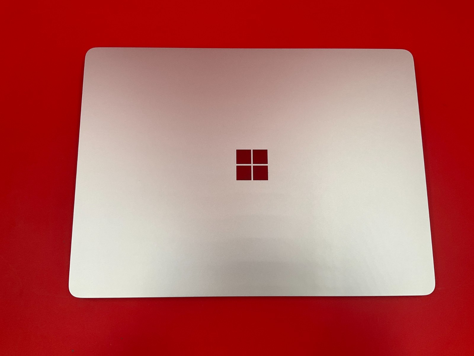 Microsoft Surface Laptop 7 U7-268V 32GB 512GB 13.8″ W11P platinum EP2-33249