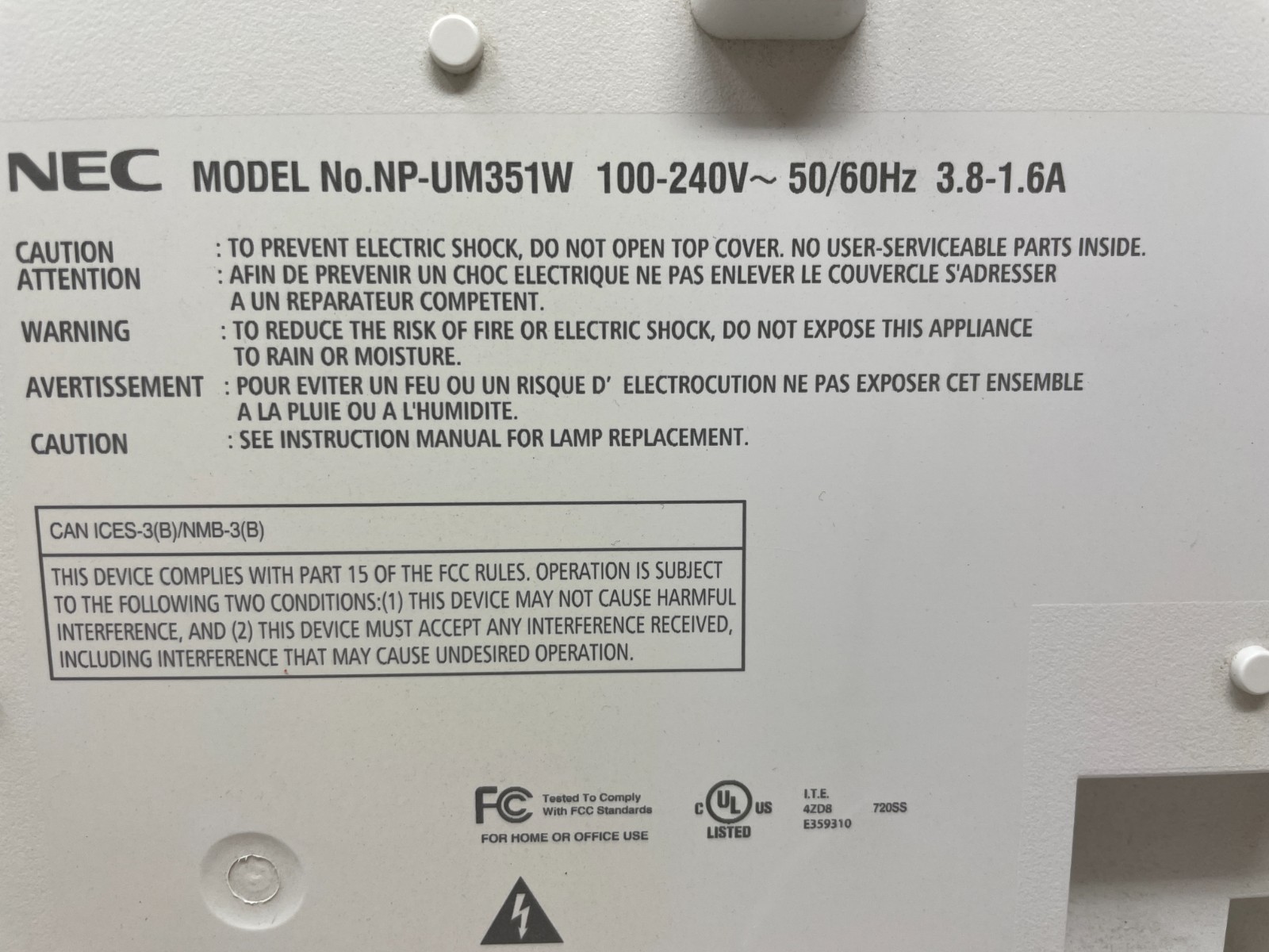 FOR PARTS: NEC NP-UM351W Ultra Short Throw 3LCD Projector Bad Lamp, 2744 hours