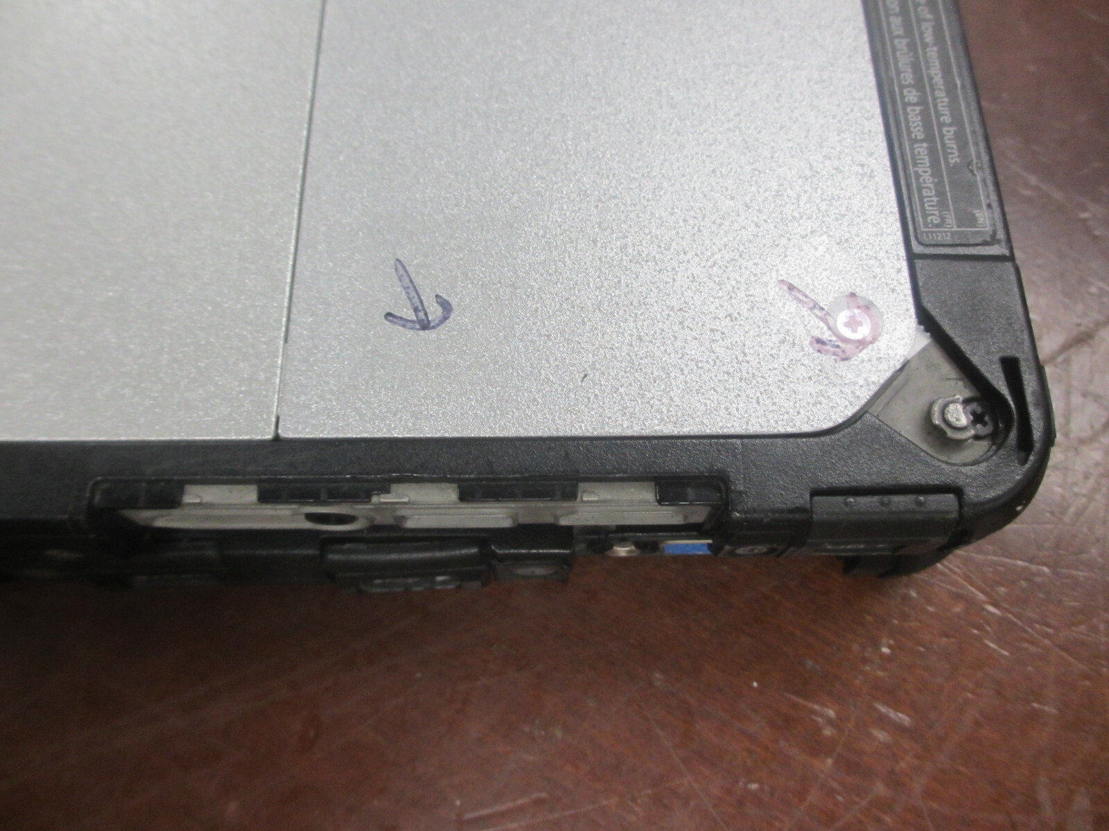 Panasonic Toughbook CF20 G5 i5 7Y57 1.20Ghz 8GB Laptop 15790 Hrs NO HD/AC