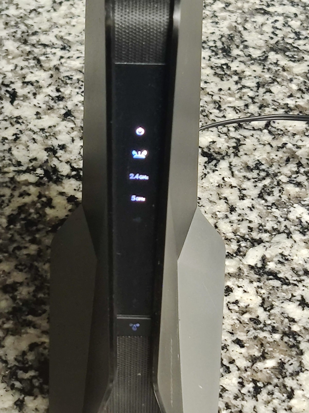 NETGEAR Nighthawk AX8 AX6000 WiFi 6 Mesh Extender (EAX80) Tested and Working