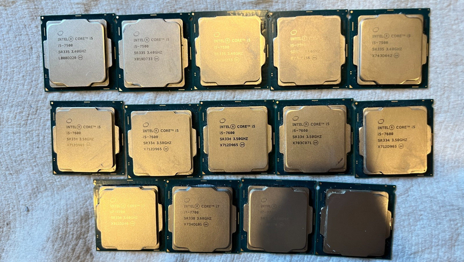 intel 7th gen cpus- i5/i7s lot