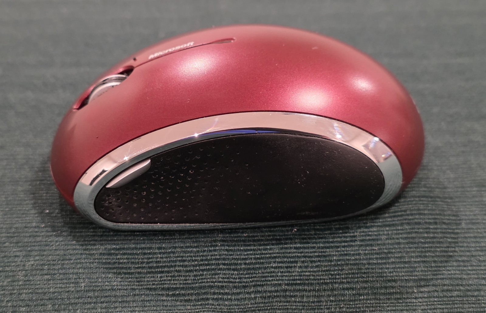 Microsoft Wireless Mobile Mouse 6000 Model 1383 Red with BlueTrack