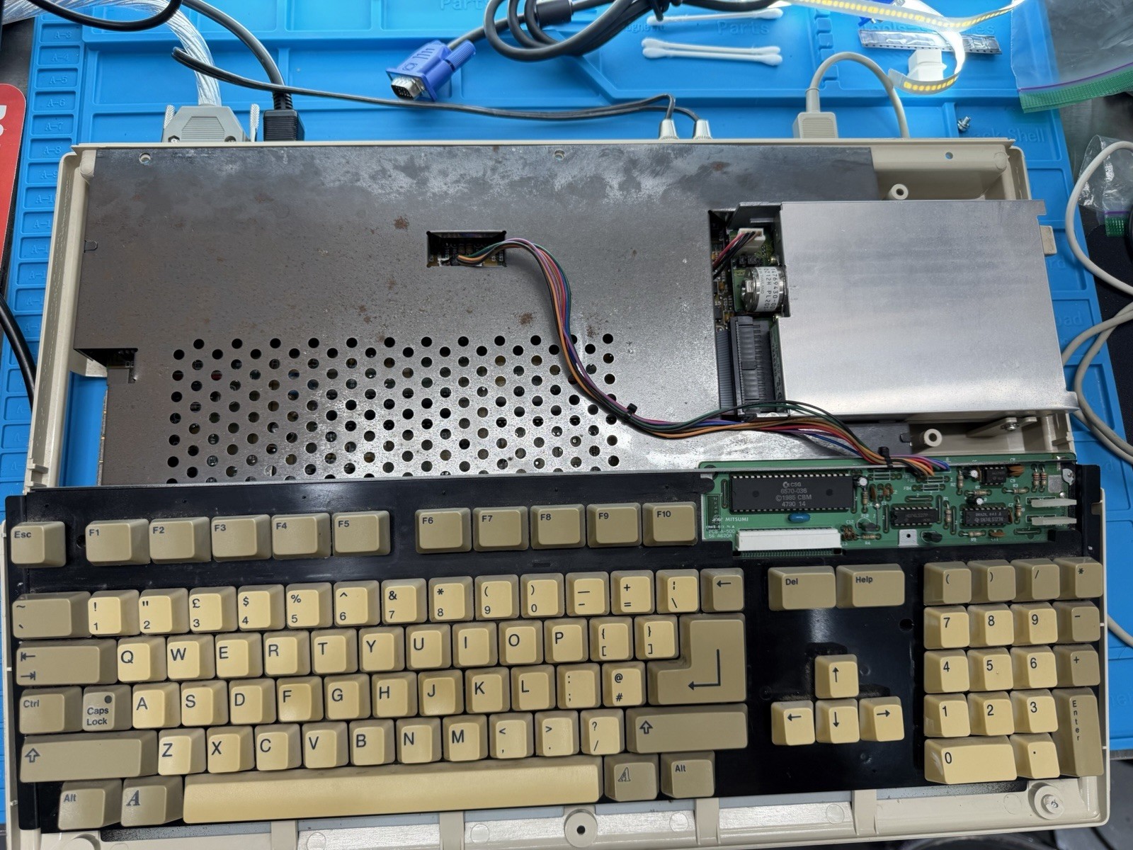 Commodore Amiga 500 A500 Rev 6A 1MB Kickstart 1.3 Tested Computer Only