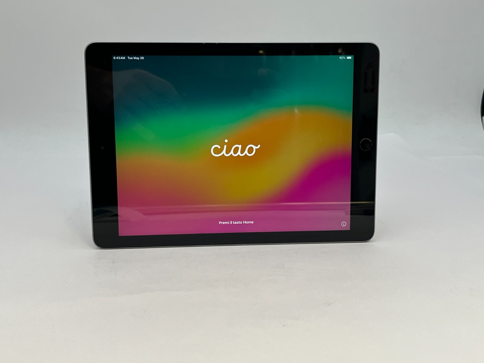 APPLE IPAD 6th GEN WIFI ONLY TABLET 9.7″ -32GB A1893