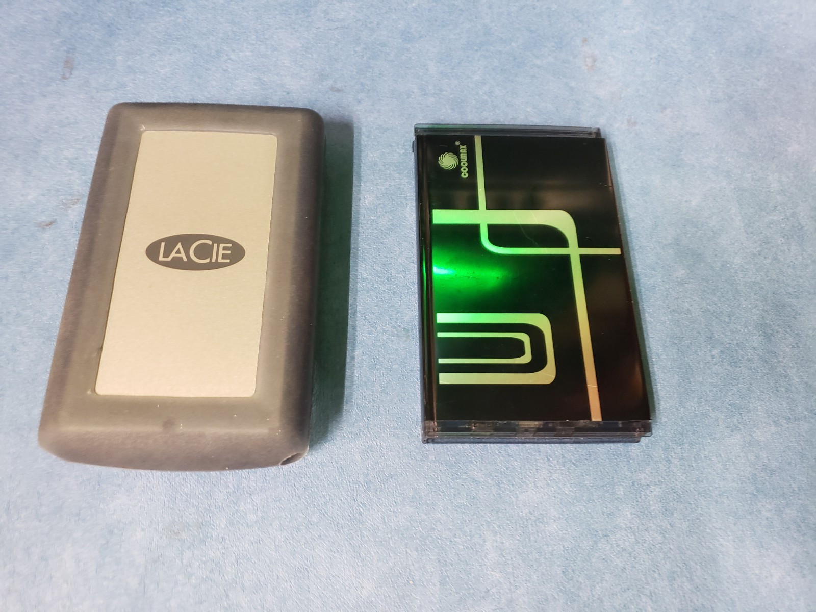 lot of 2 old external hard drives 40GB Lacie and unknown HDD size for other one