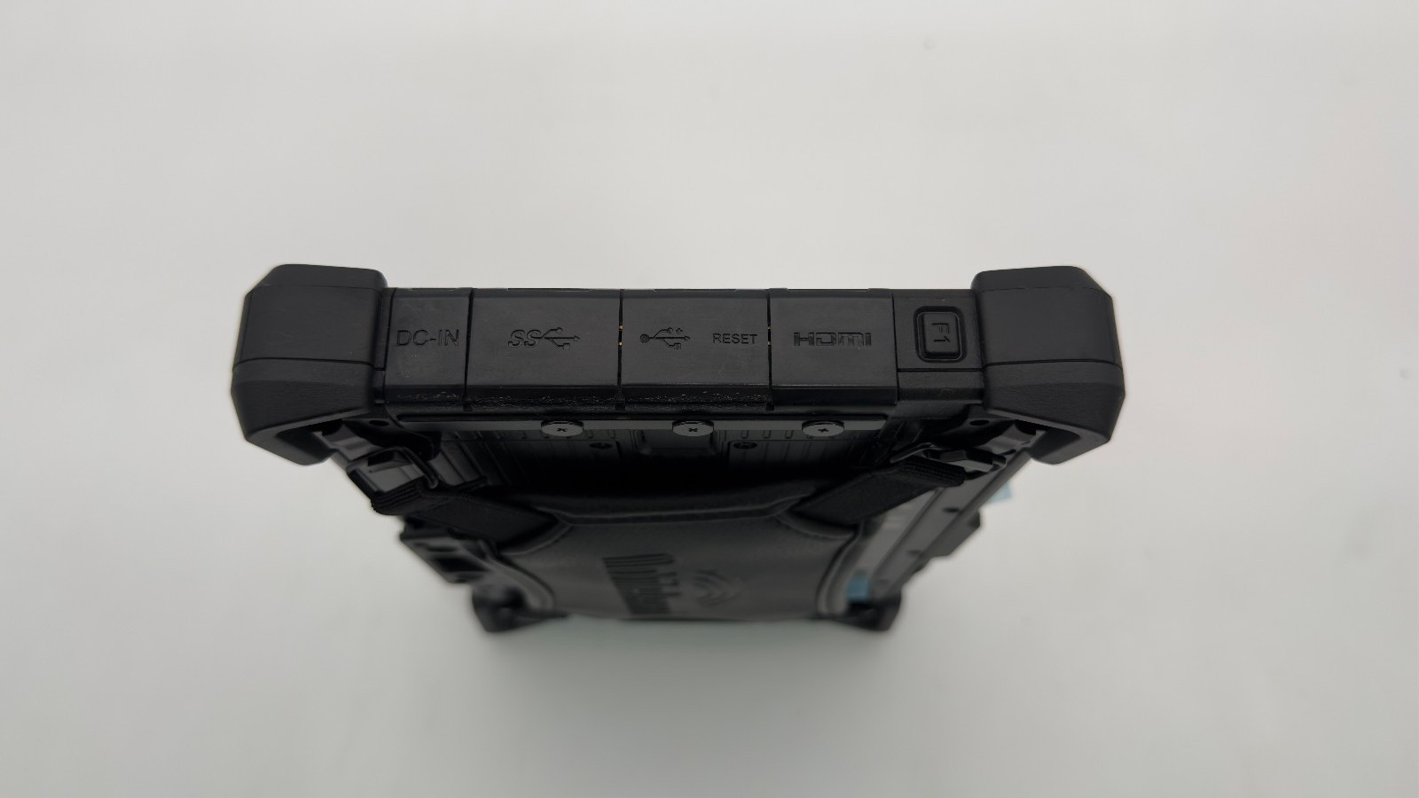 xTablet T8650 Rugged Tablet Barcode Scanner 128GB SDD / 4GB RAM