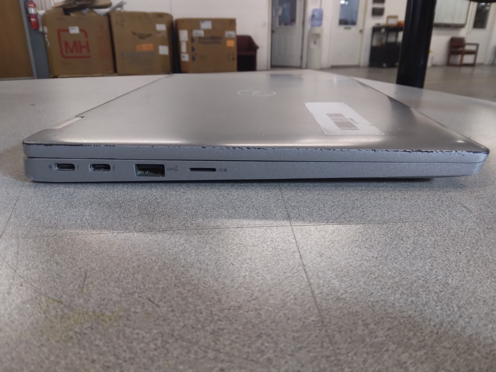 Dell*Latitude*5330*Intel*i5-1245U*512GB*NVMe*16GB*DDR4*Iris*Xe*Graphics*No*OS