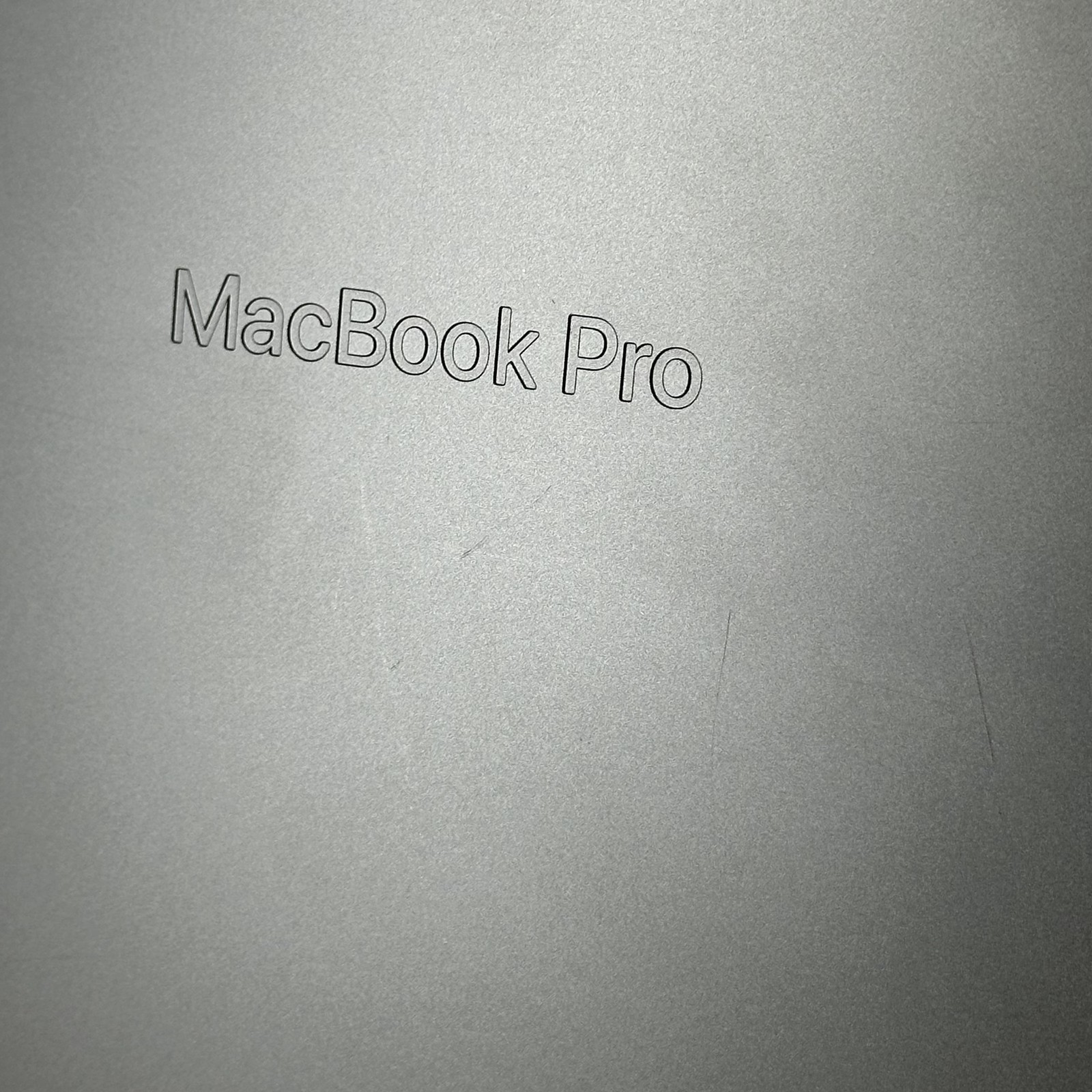 MacBook Pro 14 Nov 2023 M3 Max 16-Core CPU 40-Core GPU 48GB 1TB Light Pink Hue