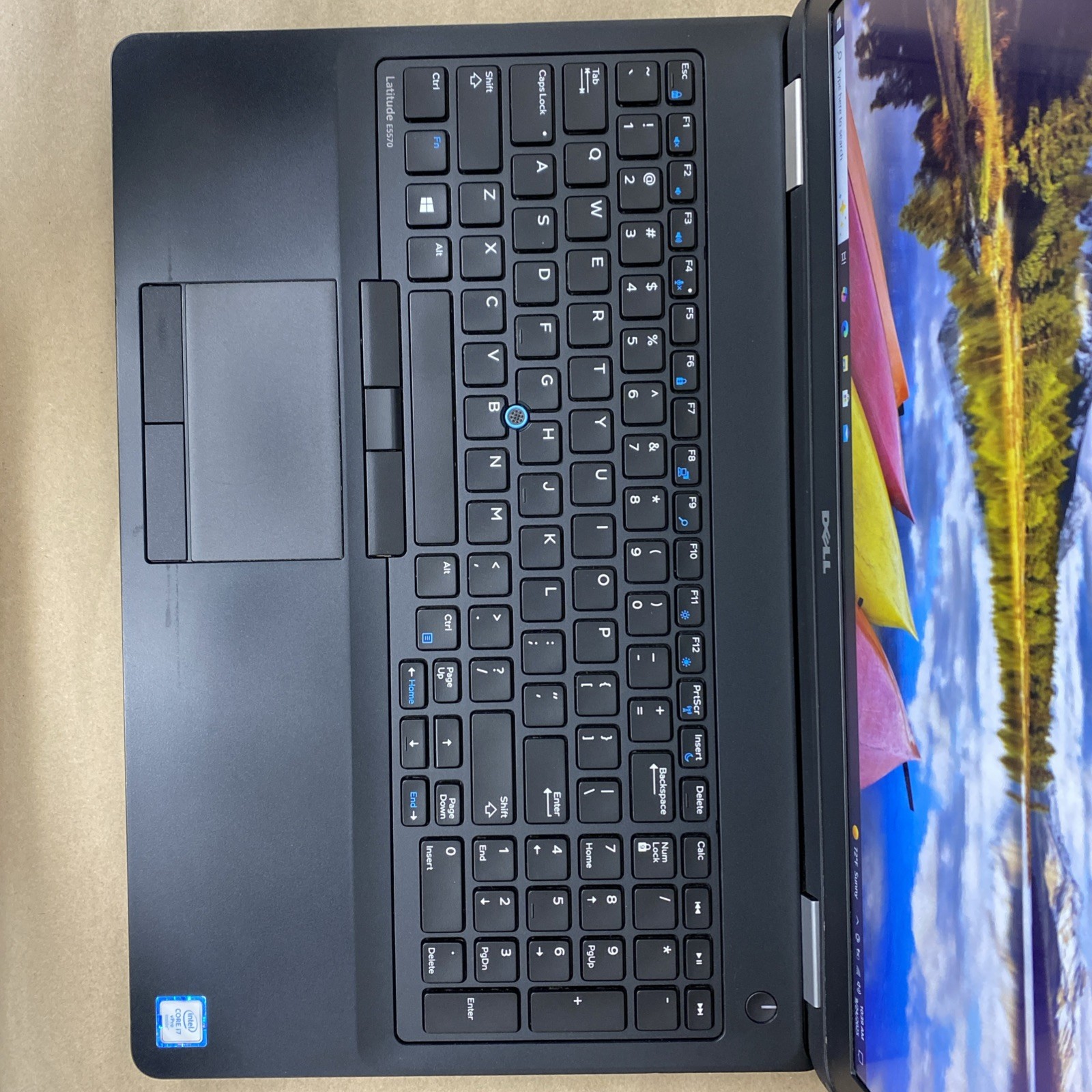 Dell Latitude E5570 – 15″ FHD – i7-6600U – 8GB – 128GB SSD – Win 10 Pro – READ