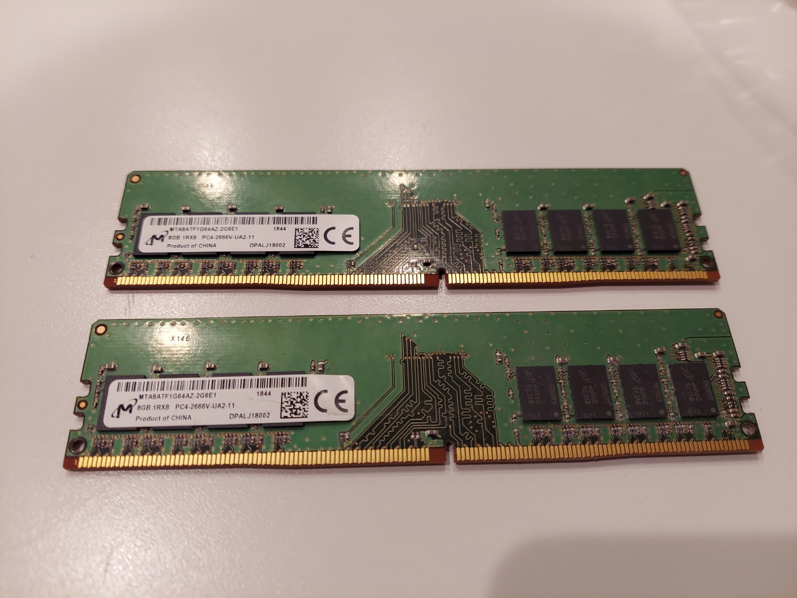 Micron DDR4 non-ECC (MTA8ATF1G64AZ-2G6E1) 2X8 GB