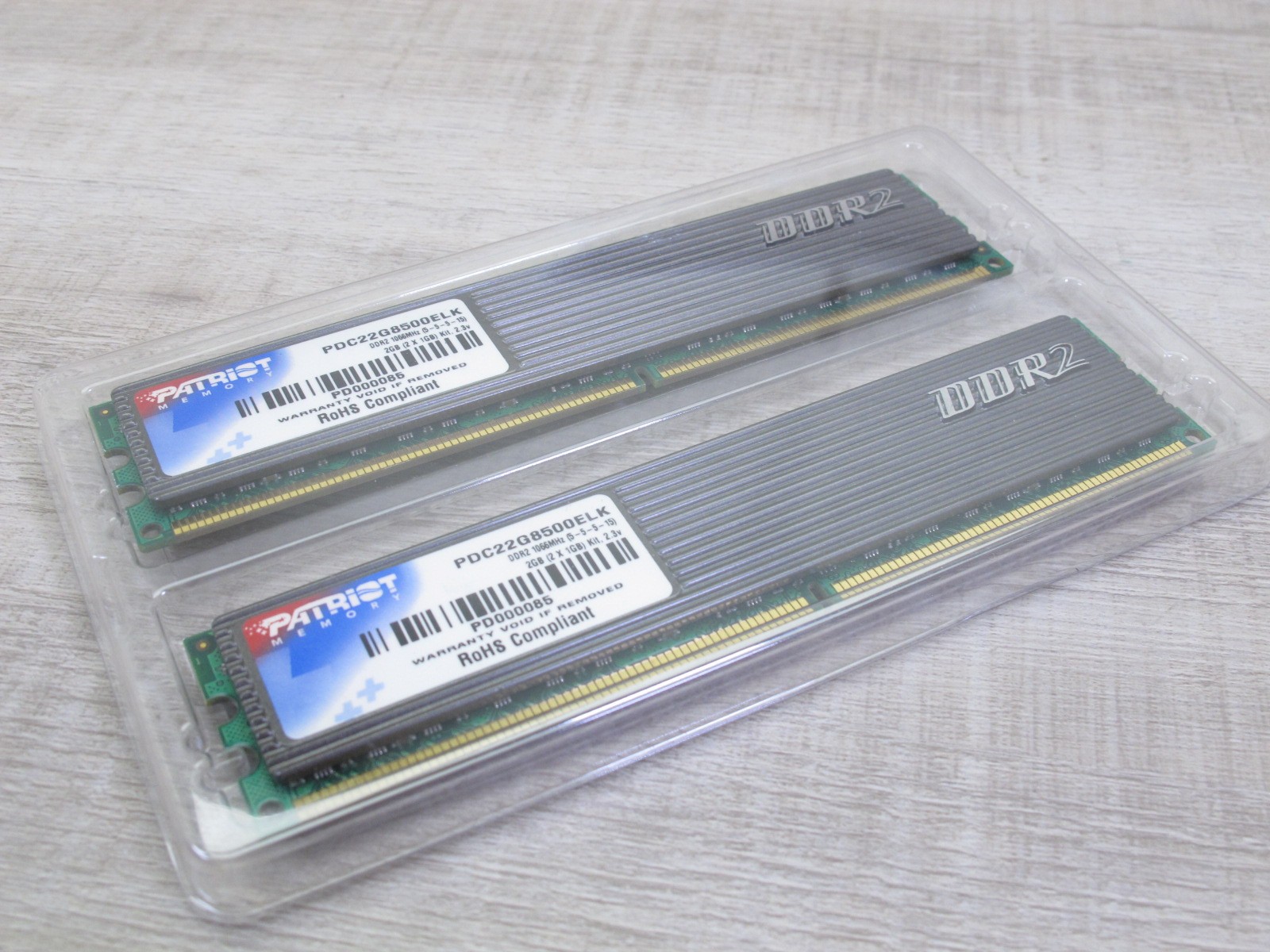 Patriot DDR2 RAM 2GB 1066Mhz PDC22GB8500ELK Kit NOS