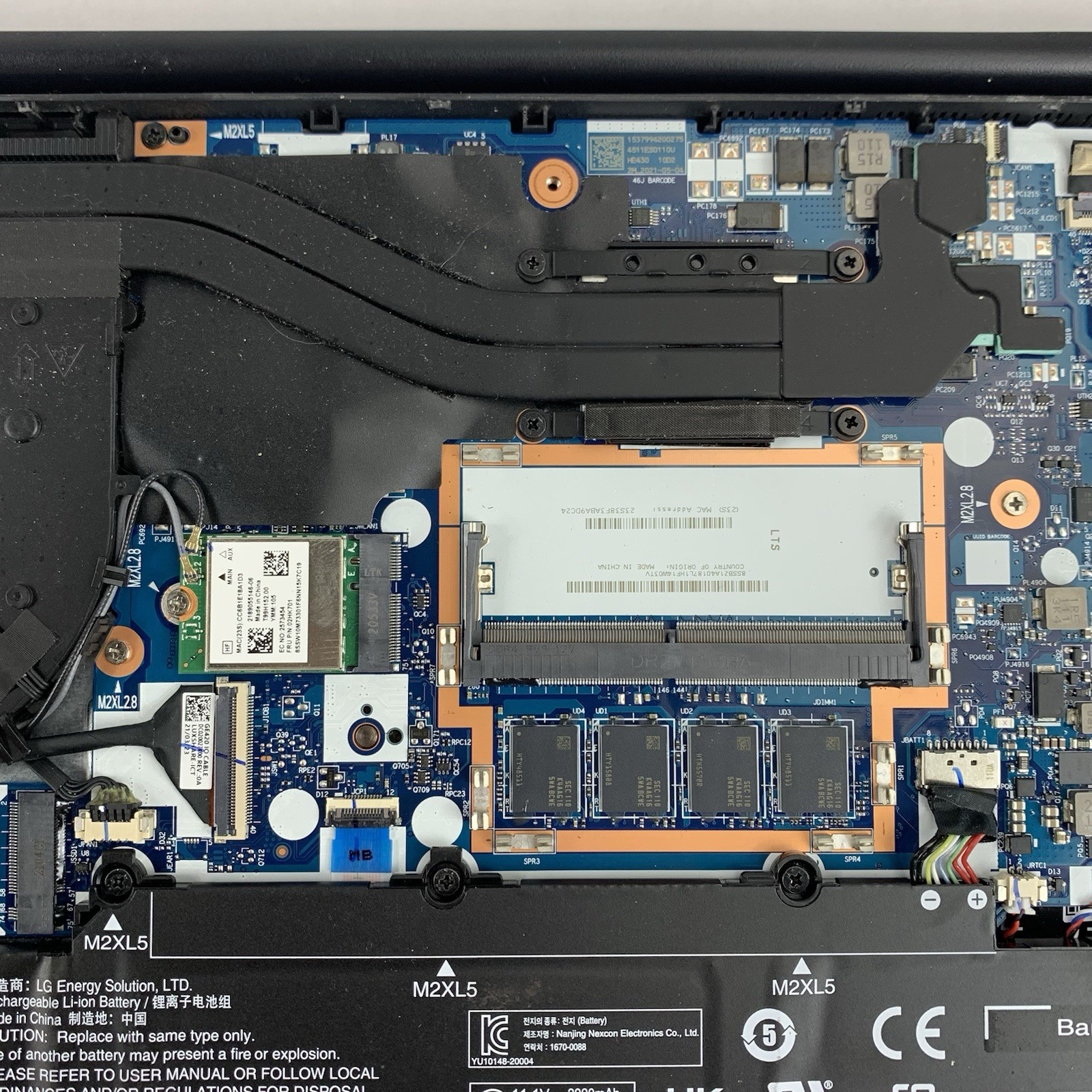 Lenovo ThinkPad E14 Gen 3 14″ Ryzen 5 5500U 2.1Ghz 8GB Ram No OS/HDD/AC Scratch