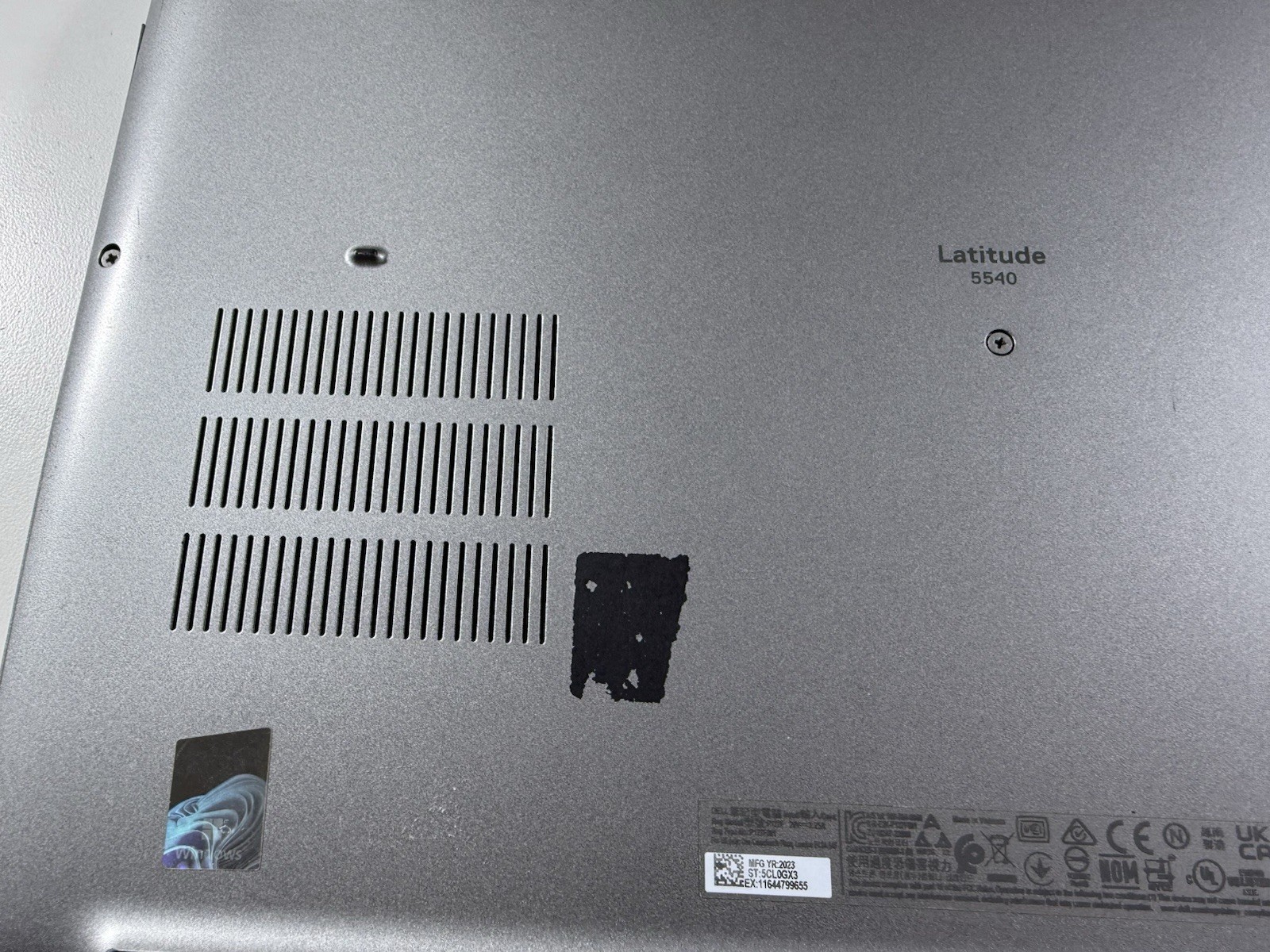 Dell 14″ Latitude 5440 Laptop i5-1345U 10-core 4GB Ram No SSD WiFi 6E No OS