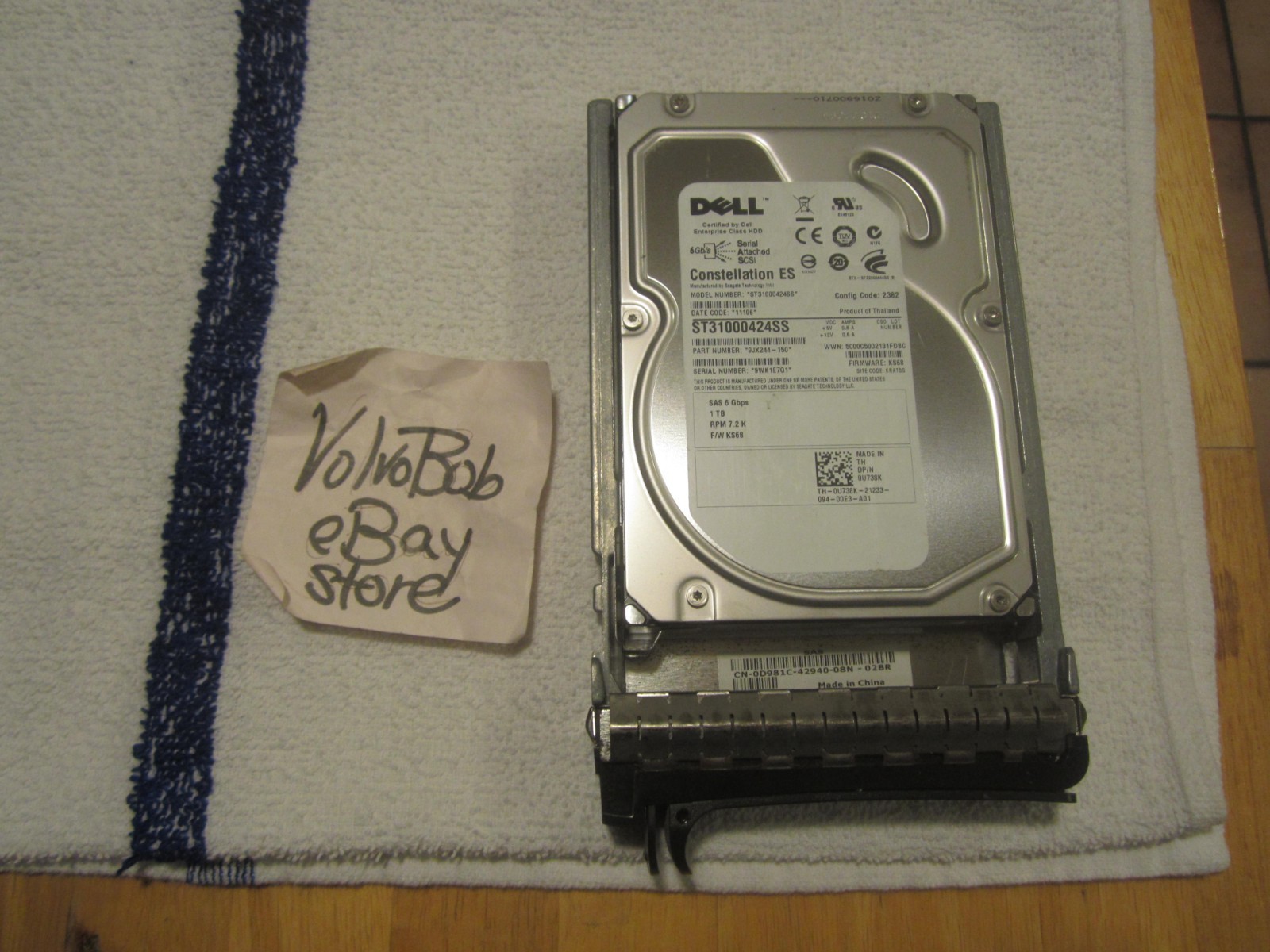 DELL CONSTELLATION ES 1TB 7.2K 6GB 3.5″ HARD DRIVE ST31000424SS U738K W/HD CADDY