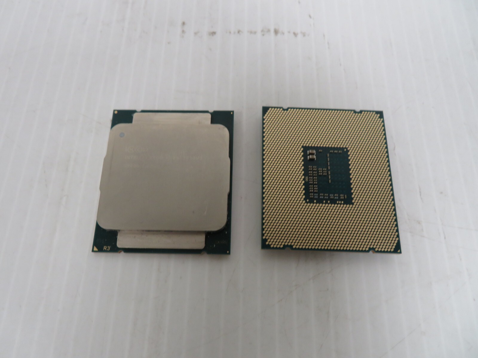 Lot of 2 Intel Xeon E5-2630V3 2.4GHz Eight Core Processor